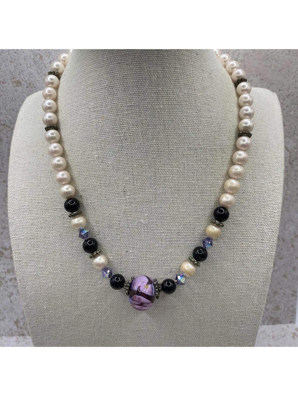 Necklace~Faux Pearl Lamp work Glass Bead Aurora Borealis Purple Vintage Choker